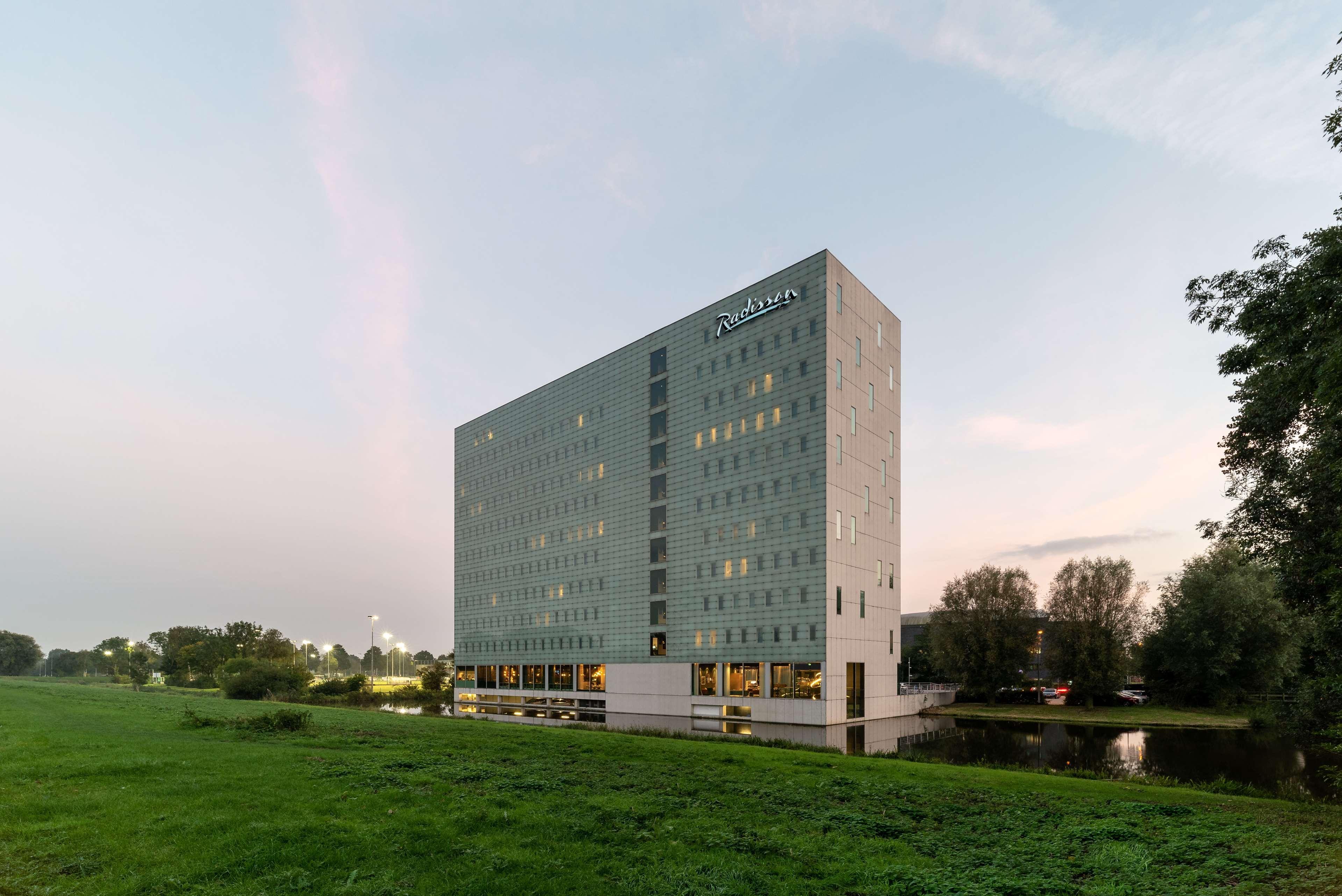 Radisson Hotel And Suites Amsterdam South 外观 照片